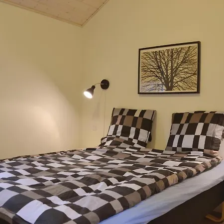 펜션 Four-bedroom Holiday In Dronningmølle
